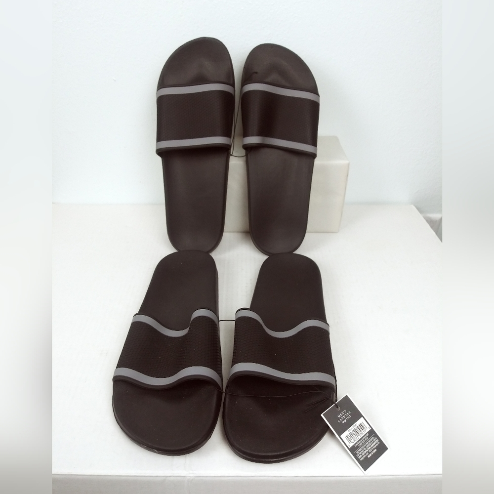 West Loop Men's Black and Gray Sandals Set Of 2 Pair Size L 11-12